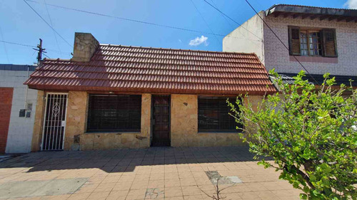 Oportunidad!casa Lote Propio 233m2 Fondo Libre 