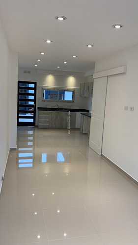 Imagen 4 de 5 de Departamento En Venta 2 Dormitorios En Berazategui