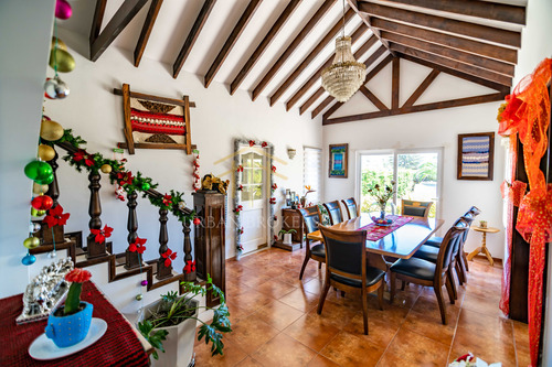 Casa 5 Dormitorios En Condominio, La Serena (94257)