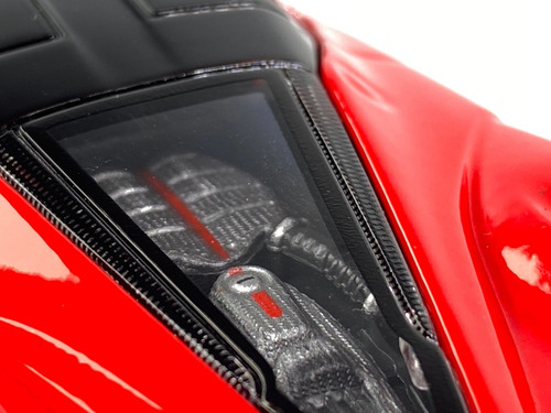 Imagem 4 de 6 de Ferrari Laferrari - 2013 - Altaya - Frete Grátis