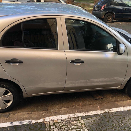 Imagem 4 de 5 de Nissan March 2015 1.0 16v Active 5p
