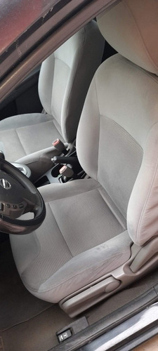 Nissan Sentra 2.0 Sedan