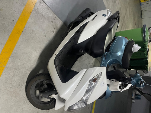 Imagen 2 de 4 de Honda Elite