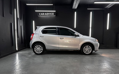 Toyota Etios 1.5 XLS 5P L13