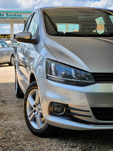 Volkswagen Fox 1.6 MSI HIGHLINE 16V FLEX 4P MANUAL