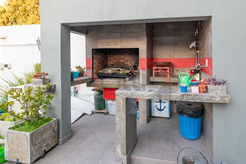 Imagen 8 de 14 de Excelente Casa 6 Ambientes Con Pileta, Garaje, Parrilla,