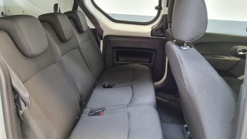 Imagen 11 de 25 de Renault Kangoo Express 1.6 Confort 5 As Promo T.22.9% (mb)