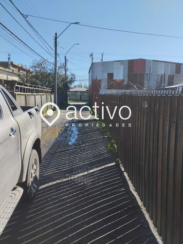 Terreno Con Cabañas En Céntrica Ubicación