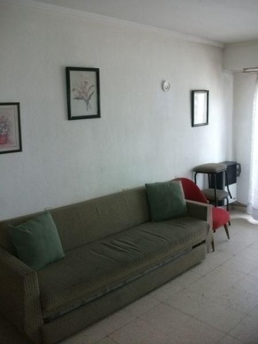 Imagen 5 de 12 de Temporada | 2 Ambientes Con Balcon Plz Colon