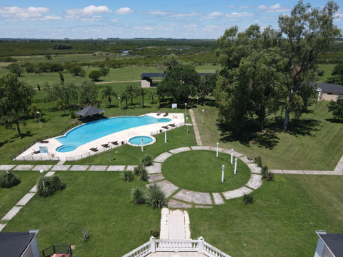 Terreno En Venta En Prados De La Adelina, Gualeguaychú.