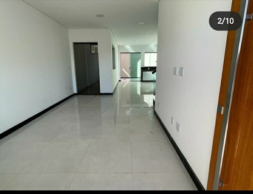 Linda Casa De 4 Quartos Em Pedro Leopoldo (bairro Andyara)