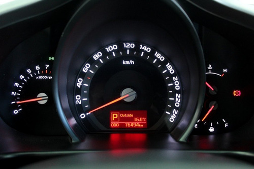 Imagem 9 de 14 de Kia Sportage 2.0 Lx Flex 4p Automático 6m - 2015 - Branco