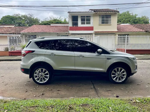 Ford Escape 2.0 Titanium Awd At