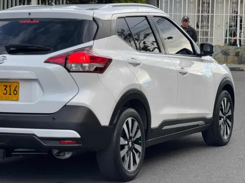 Nissan Kicks 1.6 Advance At