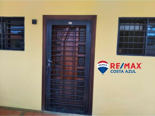 Imagen 2 de 9 de Se Vende Apartamento En Conjunto Residencial Los Manglares Plaza En Boca De Aroa.