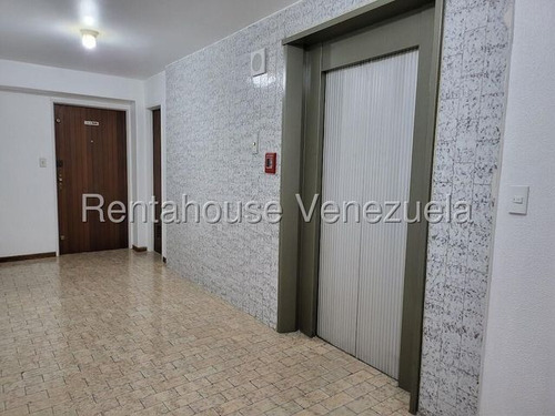 Bello Apartamento En Alquiler En La Alameda