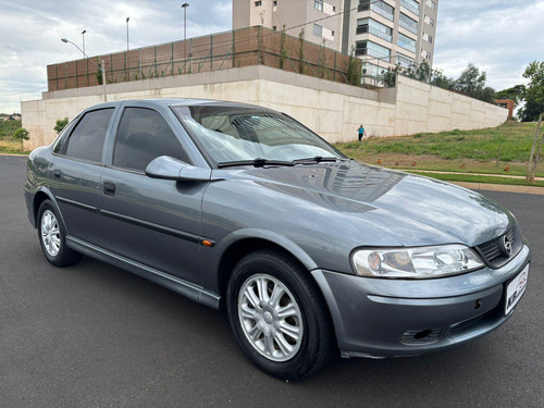 Chevrolet Vectra GLS Challenge 2000
