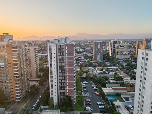 Lindo Departamento, A Pasos Estación De Metro, En San Miguel