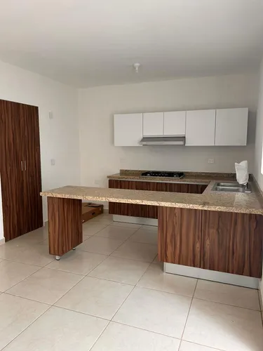 Casa En Renta, 3 Recámaras, Amenidades, Alberca, Jardines Del Sur 6, Av Huayacan, Cancun