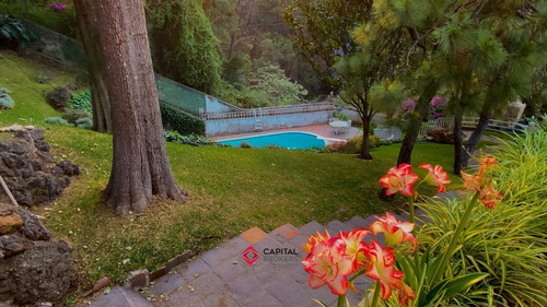 Casa Para Remodelar En Venta En Colinas De San Javier Lujo