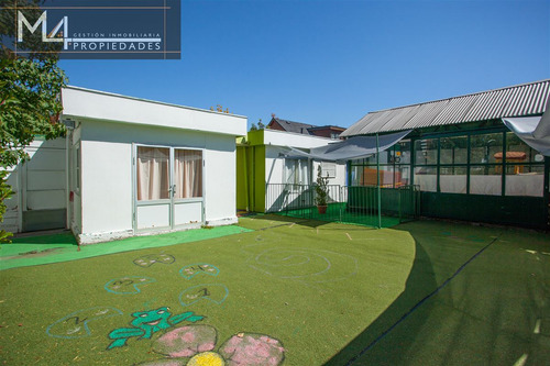 Casa En Tranquilo Barrio Con Excelentes Accesos 7dorm 4bañ
