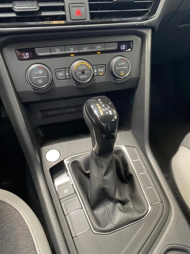 Imagen 11 de 18 de Volkswagen Taos Comfortline 1.4 Automático 2023 #30