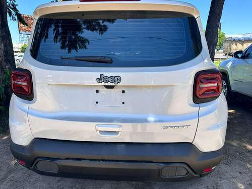 Jeep Renegade 1.8 Sport At6