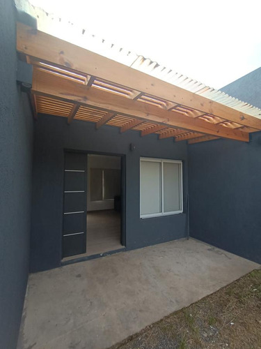 Quinta En Venta - 3 Dormitorios 2 Baños - Villa Astolfi, Pilar