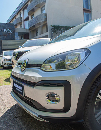 Imagen 1 de 19 de Volkswagen Cross Up 1.0