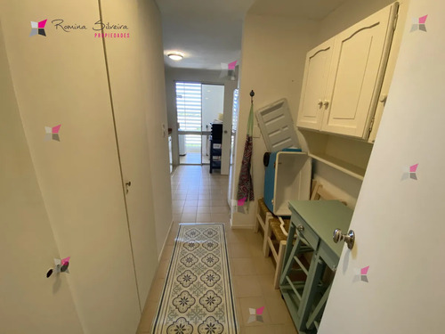 Apartamento En Venta 2 Dormitorios 2 Baños 1 En Suite En Torre Marina I