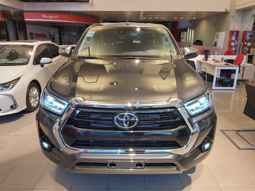 Toyota Hilux Srx 2.8 At 4x4