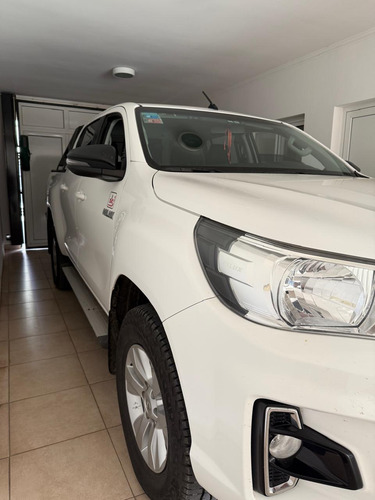 Toyota Hilux Pick-Up 2.4 Cd Sr 150cv 4x2