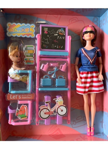 Imagen 4 de 6 de Fuqier Muñeca Articulada 30cm Maestra + Alumna Con Pizarra