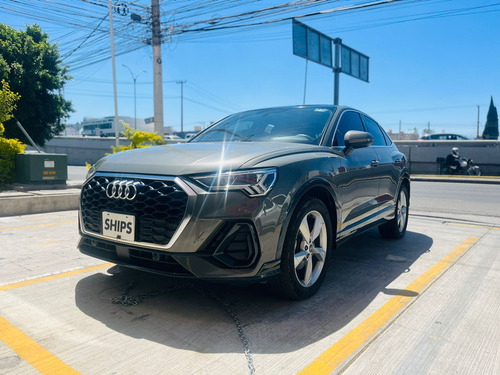 Audi Q3 1.4 Select 150hp S-Tronic At