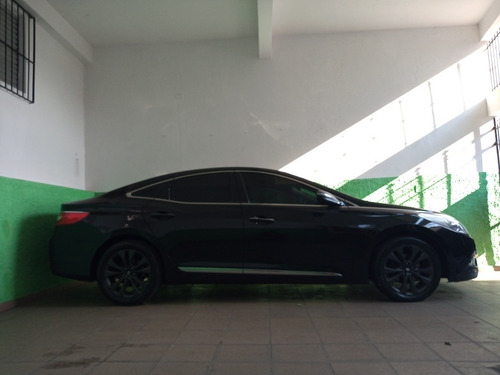 Imagem 6 de 8 de Hyundai Azera 2012 3.0 V6 Aut. 4p