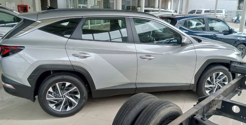 Imagen 4 de 13 de Hyundai Tucson Gls 2wd