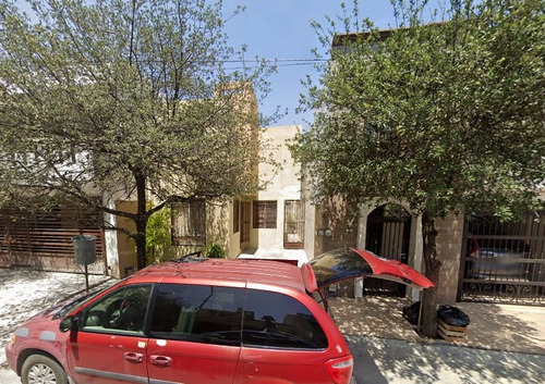 Casa En Mirasur, General Escobedo, Nuevo Leon. Remate Bancario.