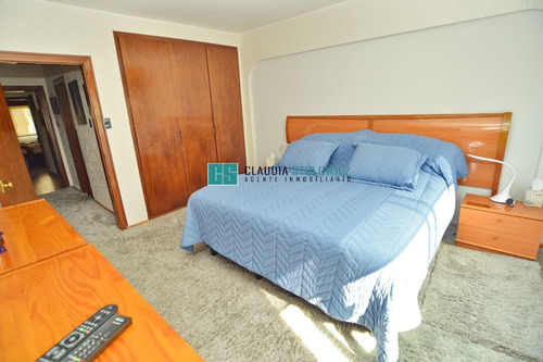 Imagen 5 de 16 de Pocitos, 3 Dormitorios + 2 Baños + Escritorio O Estar Diario + Servicio Completo + Garage