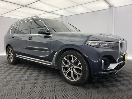 BMW X7 3.0 Xdrive 40i Pure Excelence