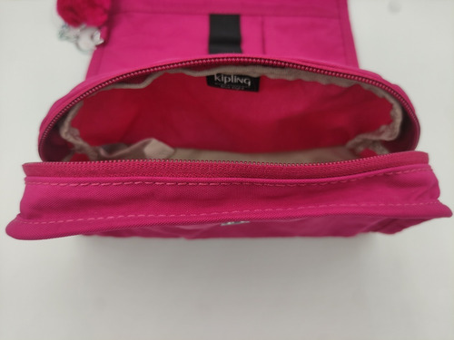 Estuche Multiusos Kipling Modelo Daisee Raspberry Dream Usa