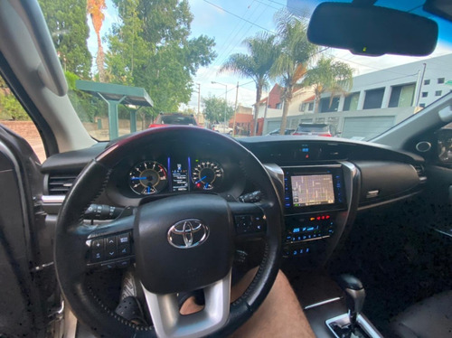 Imagen 10 de 15 de Toyota Sw4
