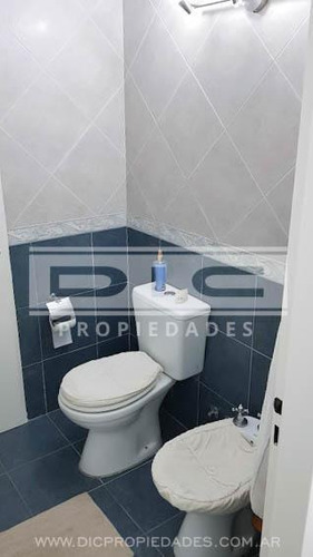 Imagen 14 de 26 de Duplex 4 Ambientes En 3 Plantas Impecable Estado - Florida B Venta