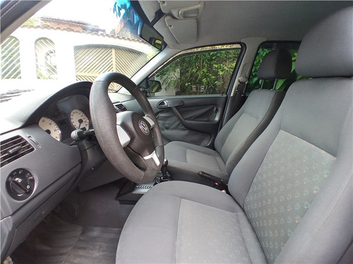 Imagem 8 de 13 de Volkswagen Gol 1.6 Mi Power 8v Flex 4p Manual G.iii