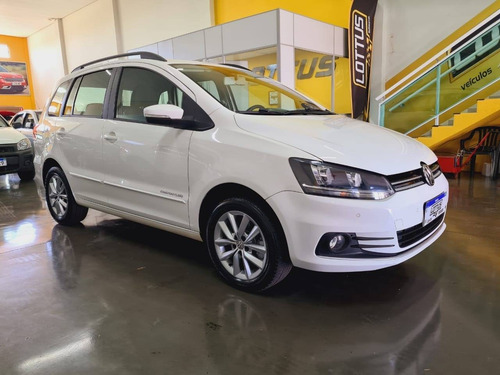 Imagem 2 de 9 de Volkswagen Spacefox 1.6 Msi Comfortline 8v Flex 4p Manual