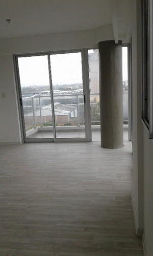 Imagen 4 de 14 de Departamento En Venta En Quilmes Centro
