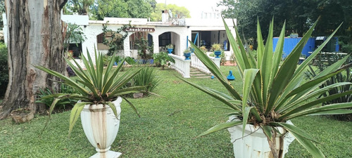 Casa En Venta - 3 Dormitorios 2 Baños - Cochera - 499mts2 - Libertad