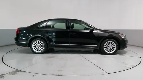 Volkswagen Passat 2.5 Comfortline