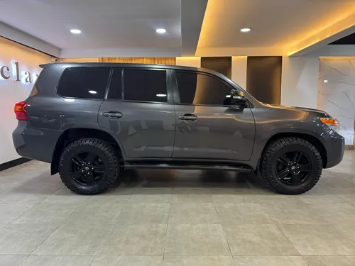 Toyota Land Cruiser 4.5 Imperial Lc200 Gasolina