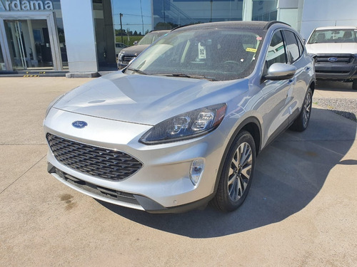 Imagen 1 de 5 de Ford Kuga Hibrida !! Stock Físico Para Entrega Inmediata !