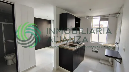 Apartaestudio En Arriendo En Comuneros. Cod A10619
